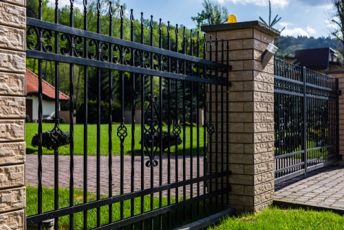 Metal Fence Boundary Wall Design