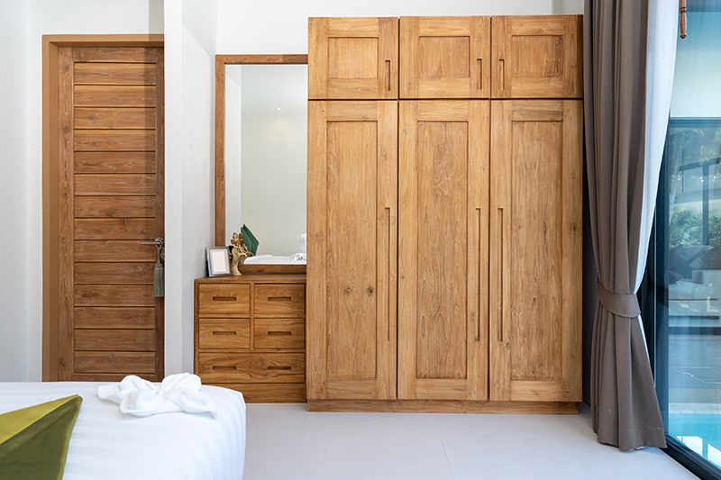 wooden wardrobe design