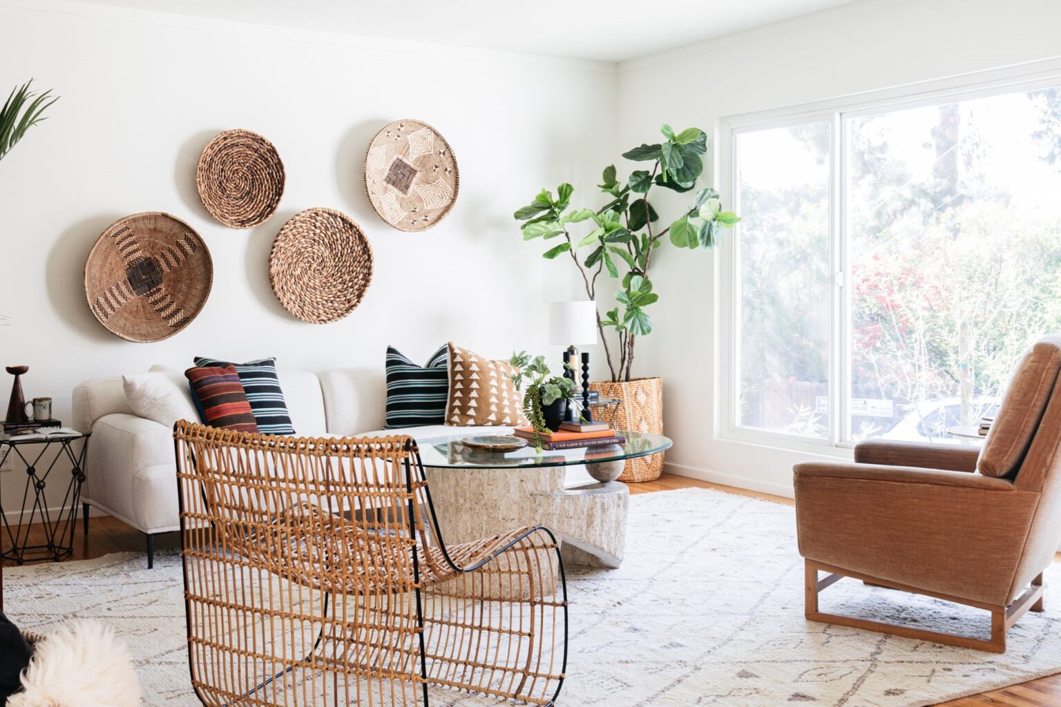 24 Stunning Living Room Decor Ideas for 2022!