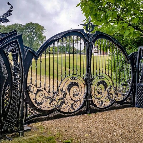 Iron Gate Design for House 1