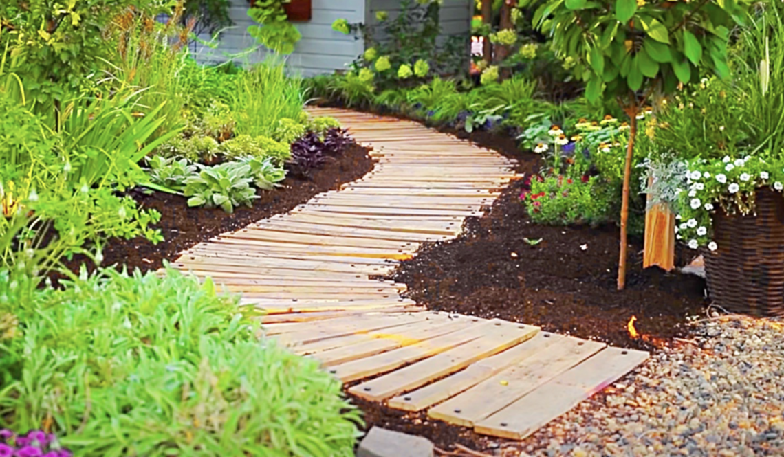 13 Cheapest DIY Garden Path Ideas for 2022