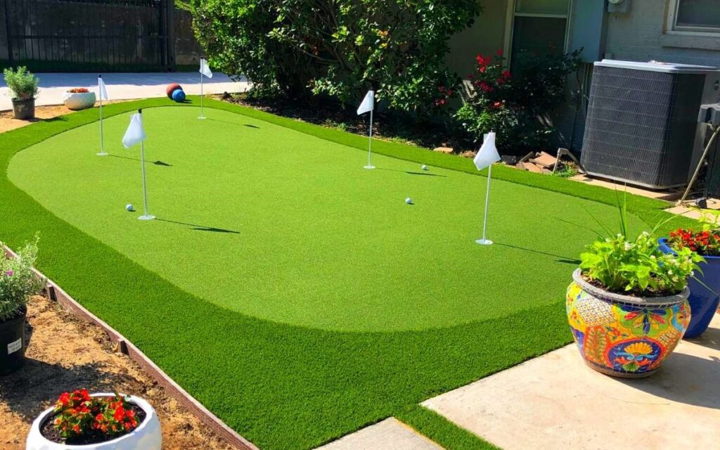 Small Backyard Turf Idea