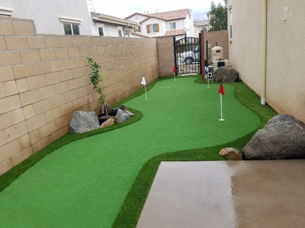 Small Backyard Turf Idea