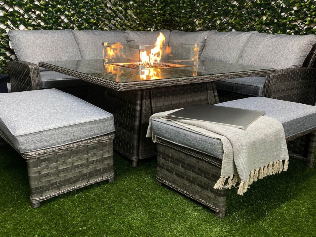 Backyard Fire Pit Ideas Landscaping