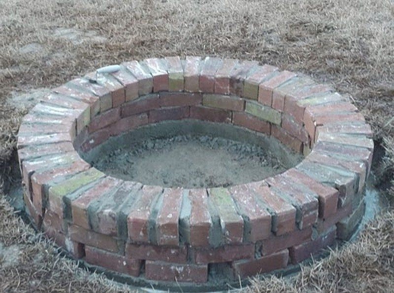 How To Build A Fire Pit With Bricks, What Kind Of Bricks Should I Use For A Fire Pit