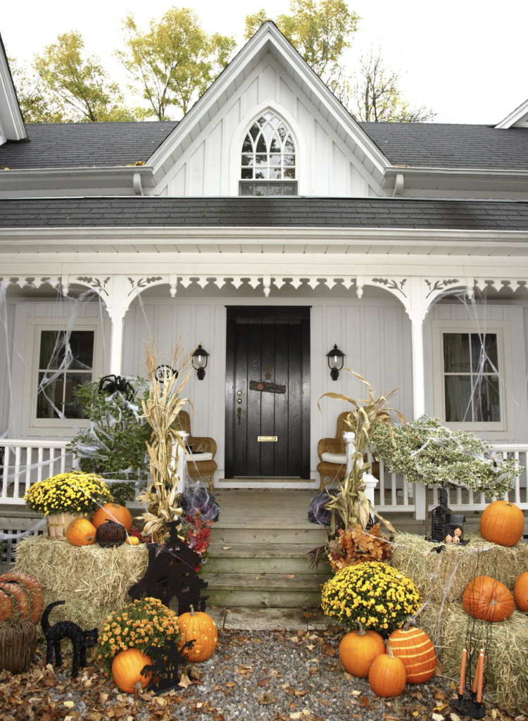 DIY Halloween Ideas For The Porch