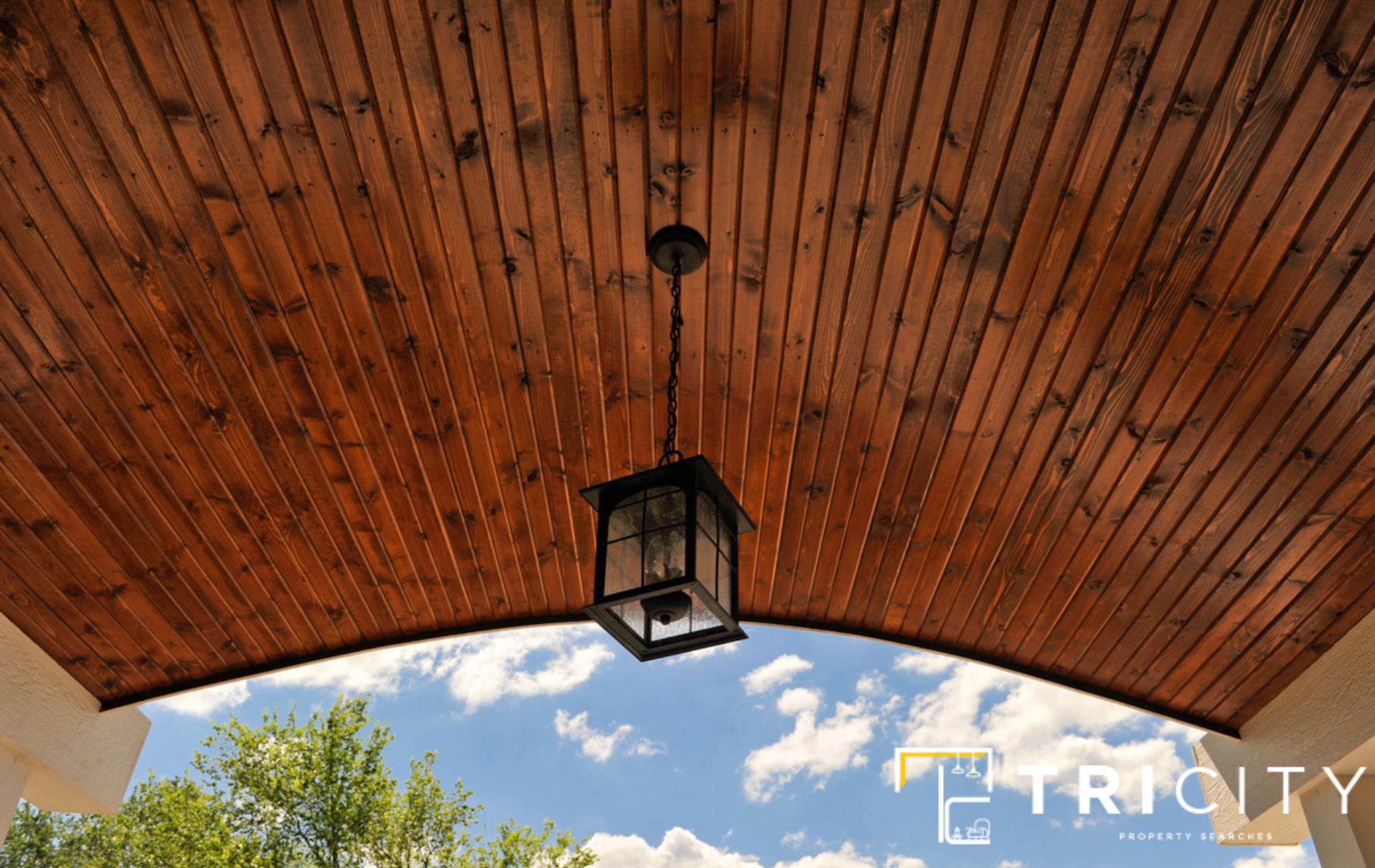 15-inexpensive-porch-ceiling-ideas-for-a-lovely-yard