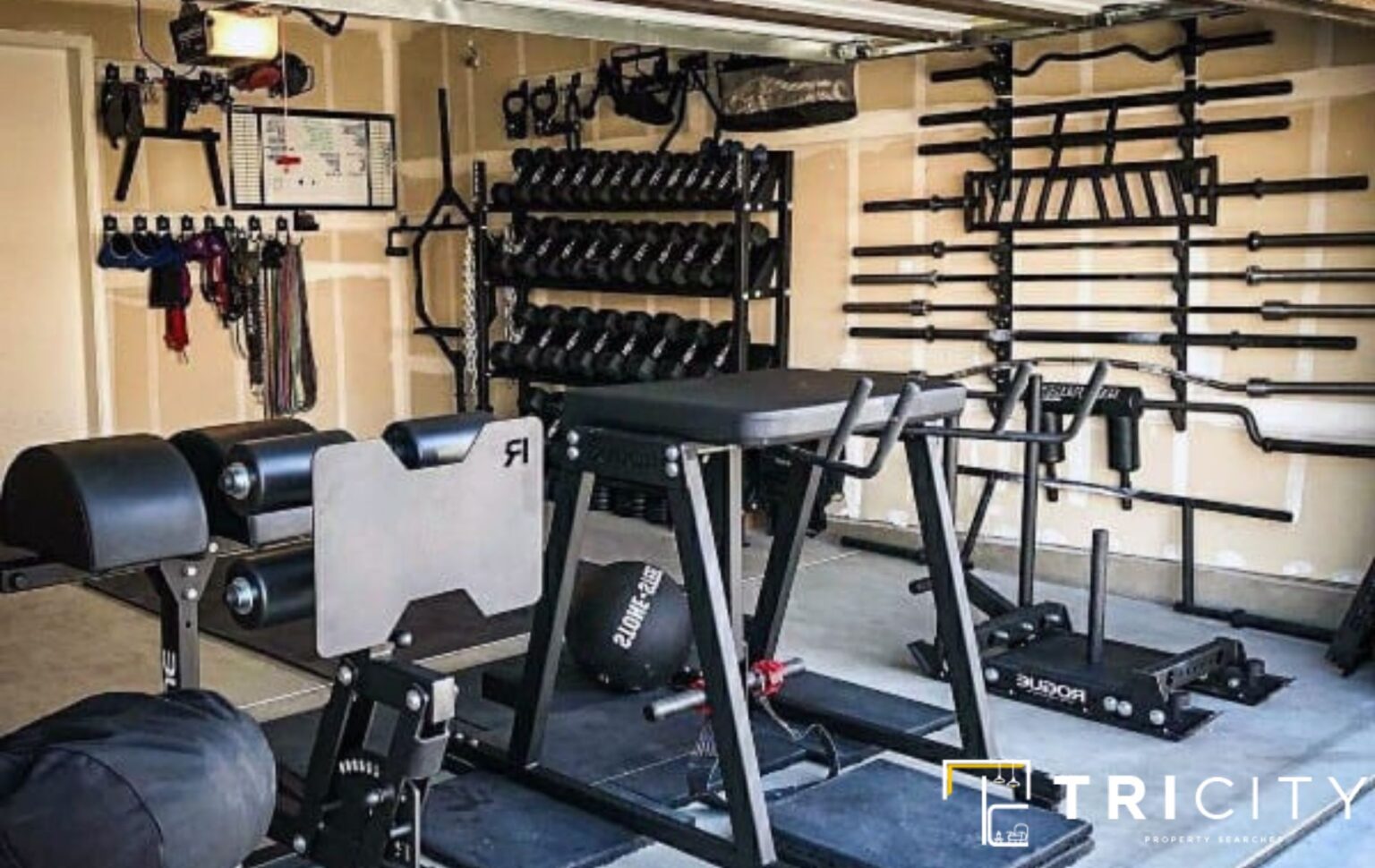 Тренажерный зал Garage Gym