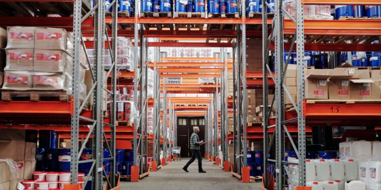 7 Tips to Lease a Warehouse for Your Business