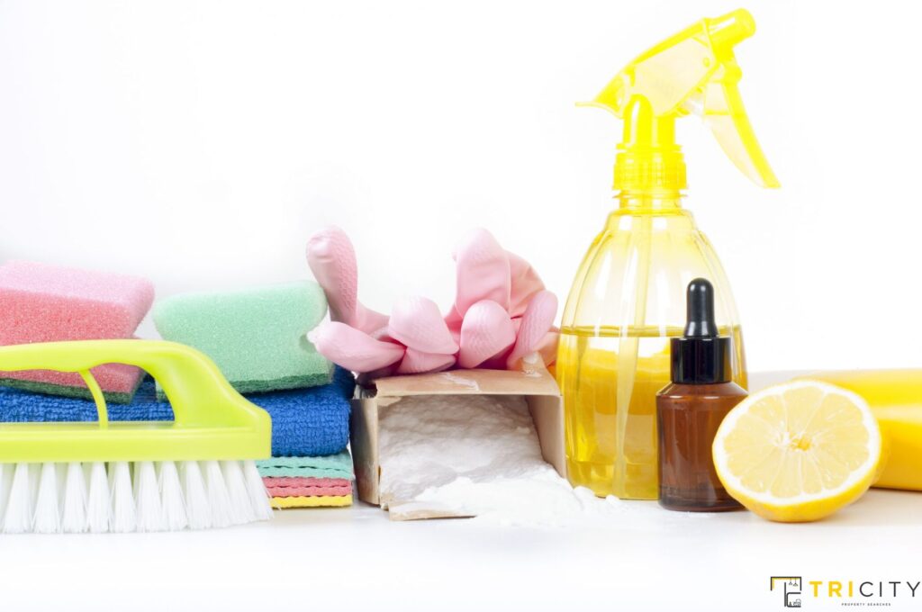 Use Natural Cleaning Products - Green Home Improvement Tips For Bathroom