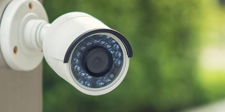 How to secure your house with a home security cam?
